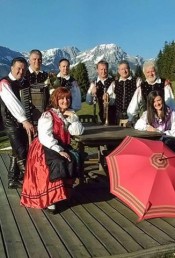 Ansambel-Zupan-Weihnachtskonzert